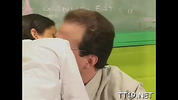 Floozy Stacy's Cuchy Licked Well thumbnail