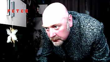 Perky masturbations of my curvy mature russian beauty in an armchair