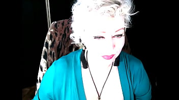 Perky masturbations of my curvy mature russian beauty in an armchair