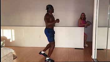 Curvy blonde stepmom rachael cavalli gets creampied by bbc after workout