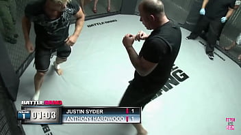 Lexi gives a proper dick riding to lucky dude