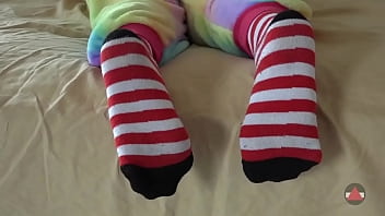 Girl pawg shoes her foot fetish