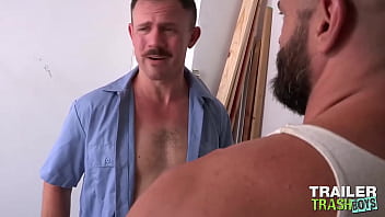 Trailertrashboys Bearded Hunk Raw Bred thumbnail