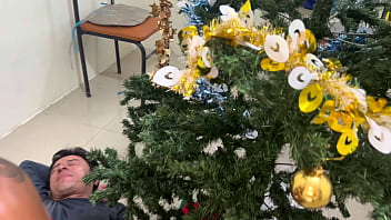 Busty stepdaughter gives new year gift to her perverted old stepdad