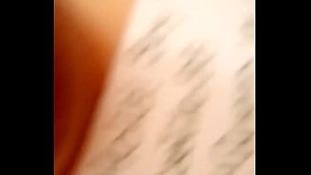 Verificando desnudita