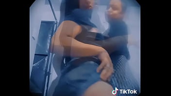 Mucha gente querie cojer con migo