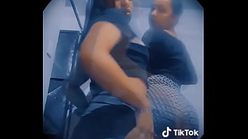 Mucha gente querie cojer con migo