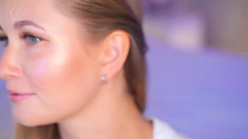 Stella cardo sucks a big dildo and shows how her pussy gets wet