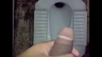 Blowjob in the toilet by indian hotty guy