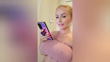 Cheating hotwife uses her mouth for a car ride