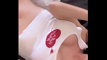 Ayer me fui a cxger con un amigo y me dejo bien adolorida la tenia grande y gruesa