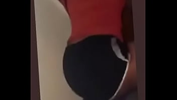 Twerking big black gorgeous ass in tight shorts
