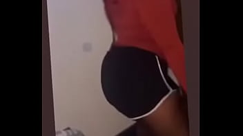 Twerking big black gorgeous ass in tight shorts