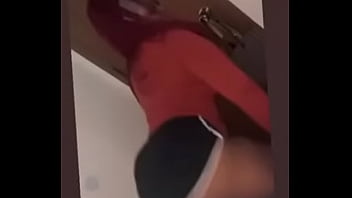 Twerking big black gorgeous ass in tight shorts