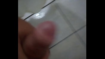 Gozando no chuveiroo