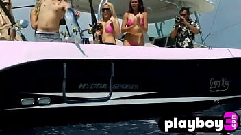 Sexy babe having a perfect fun