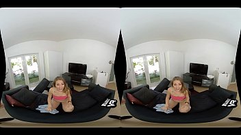 Morning sex with sexy teen girl wankzvr