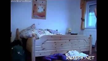 Nude youngster jessika likes to use her old vibrator