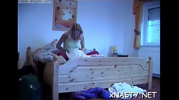 Nude youngster jessika likes to use her old vibrator