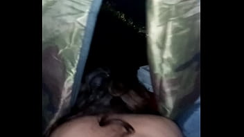 Socando na hotwife cadela de frente para o mar