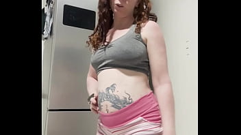 Loira safada e vadia gosta de si oferecer como premio e suas redes sociais