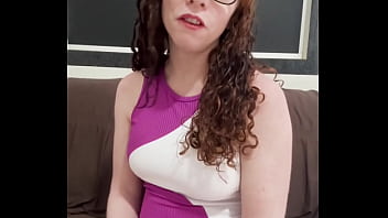 Loira safada e vadia gosta de si oferecer como premio e suas redes sociais