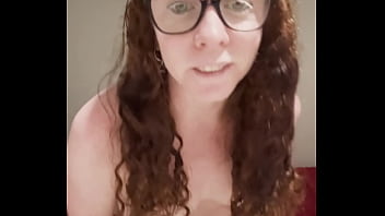 Loira safada e vadia gosta de si oferecer como premio e suas redes sociais