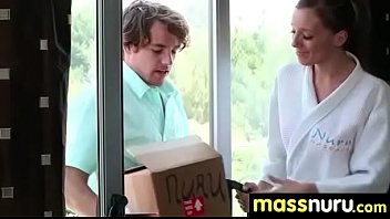 Happy ending massage 23