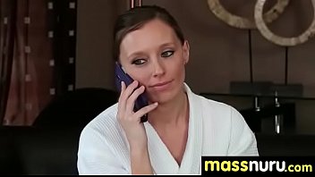 Happy ending massage 23