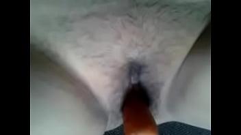 Me Masturbo Con Una Zanahoria Parte 1 thumbnail