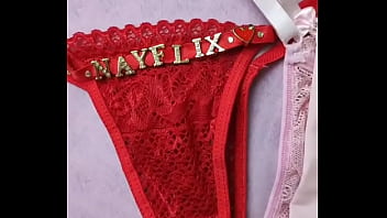 Olha as novidades ️ logo posto fotinhos usando elas você também poderá encomendar a sua com o seu nominho por