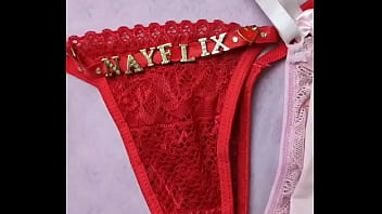 Olha as novidades ️ logo posto fotinhos usando elas você também poderá encomendar a sua com o seu nominho por