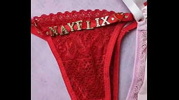 Olha as novidades ️ logo posto fotinhos usando elas você também poderá encomendar a sua com o seu nominho por