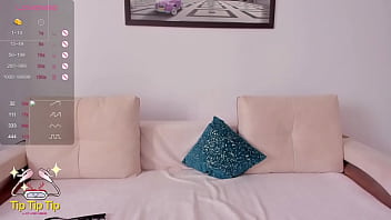 Smerig hoertje met grote kutje