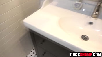 Cuckold husband allowes wife fuck young hung guys