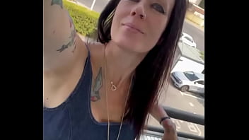 Hello bien arrivée à seyne sur mer halte en route vers l‘île de beauté et un petit coucou sexy pour vous