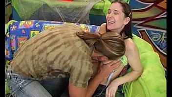 Busty teen kelly gets facialized