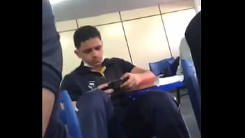 Magrinho torando gostosa malhada na escola