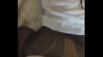 青藤妹妹 成熟美女急不及待的吃掉猛男大蛇