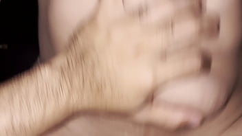 Frida una putita muy sexy da una mamadas de verga y de deja comer