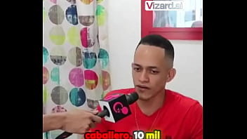 La satisfacción del cliente en la barbería #historia #elchicletv #comunidad #atrevidoypegajoso #familia #talento #arte
