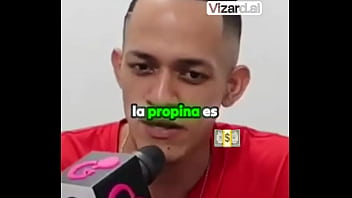 La satisfacción del cliente en la barbería #historia #elchicletv #comunidad #atrevidoypegajoso #familia #talento #arte