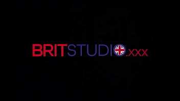 18 year old girl accidentally squirts