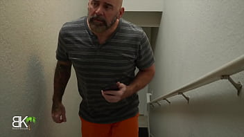 Big ass ghostface rides my cock 2of3