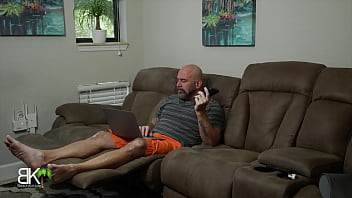 Big ass ghostface rides my cock 2of3