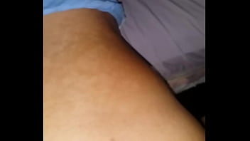 Busting bit on her booty