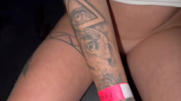 Convidei as amigas para chupar rola comigo no gloryhole parte final