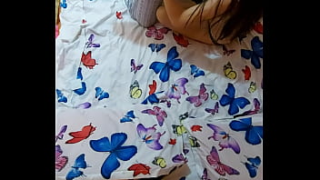 Hot teen couple have a good time in the bedroom top view full unedited amateur videos