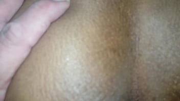 Follando a mi esposa putita