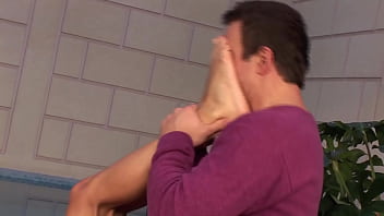 Footjob leads to hard pounding sex with a finish on jasmines toes